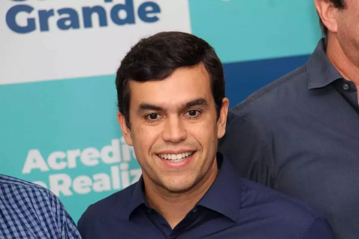 Deputado federal troca o PSDB pelo Republicanos e amplia movimentações políticas de olho nas eleições de 2026 em MS. - (Foto: Reprodução)
