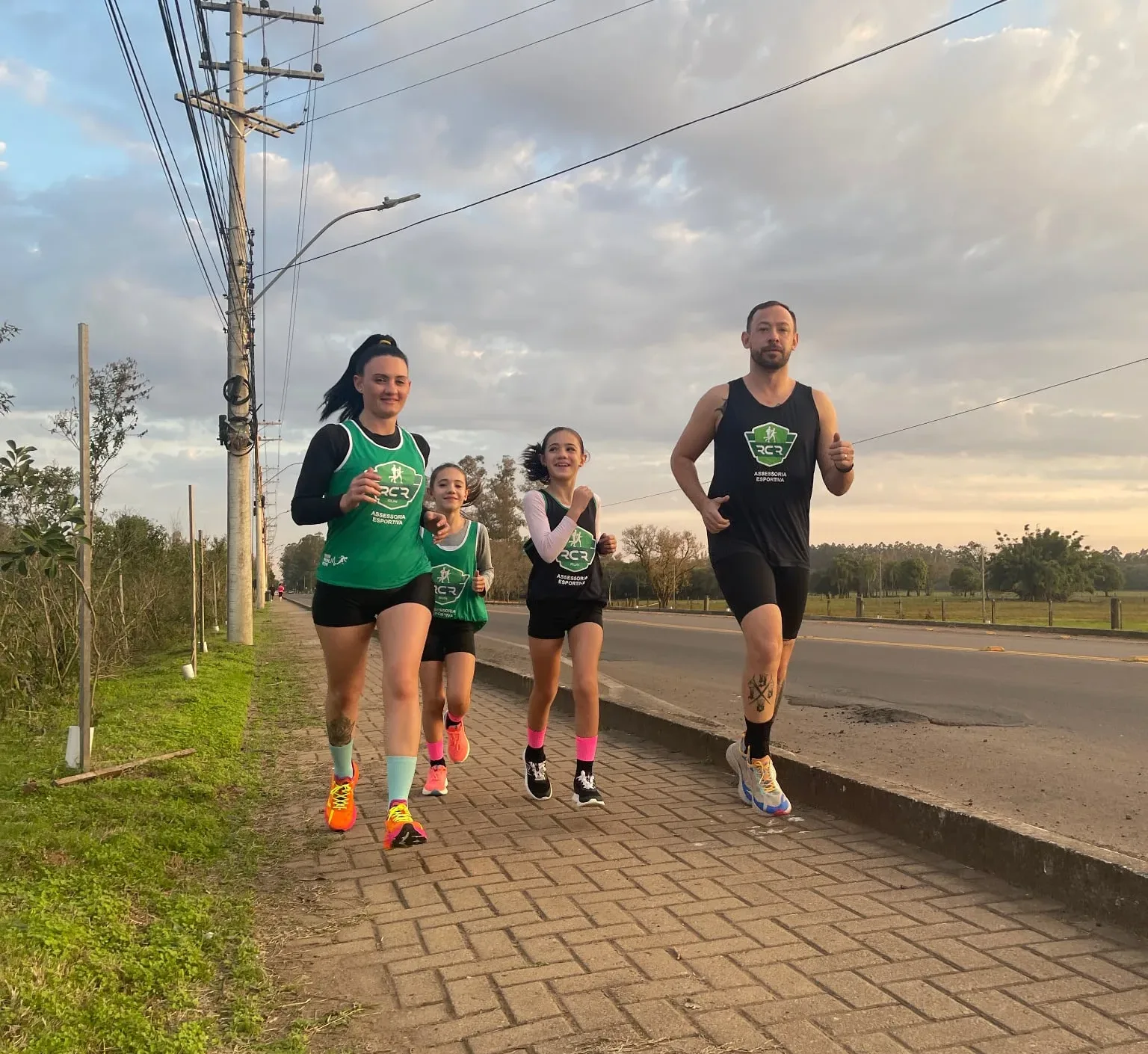 Família achou na corrida uma atividade para fazer em conjunto
(Foto: Leonardo Pereira)