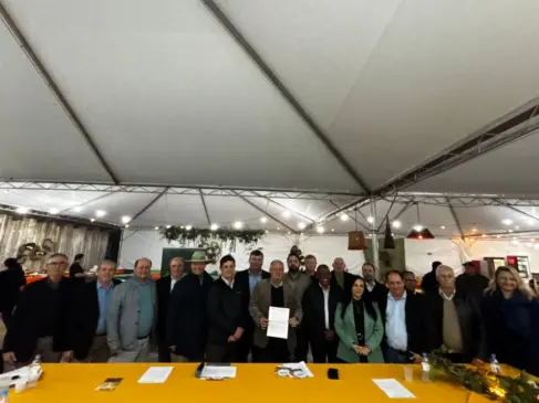 Prefeitos da região cobram medidas urgentes para salvar a agricultura gaúcha (Foto: AI Amvarp)