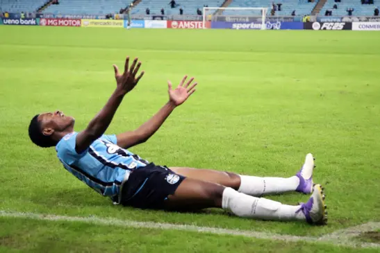 Riquelme fez o gol da vitória (Foto: Divulgação/X Copa Sudamericana)