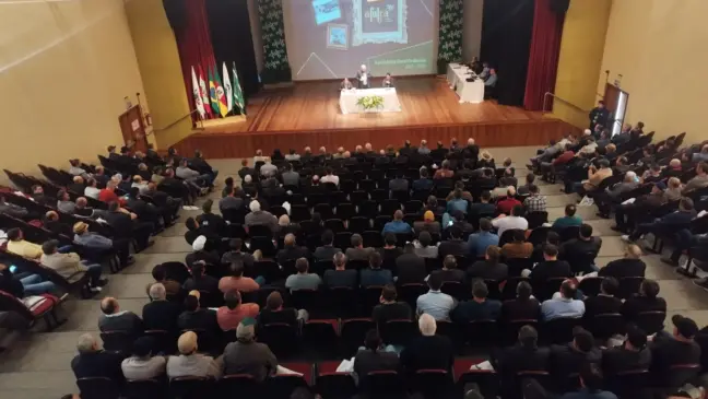 Assembleia ocorreu na manhã deste sábado, em Santa Cruz do Sul (Foto: Luciana Jost Radtke/AI Afubra)