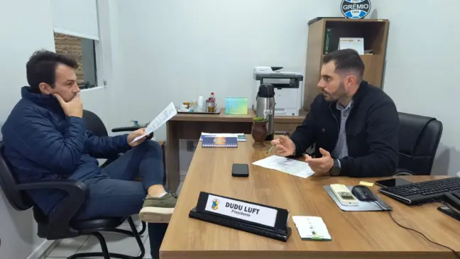 Presidente Dudu Luft se reuniu com o sócio-proprietário da Sultel, Pablo Felten. (Foto: AI Câmara de Vereadores)