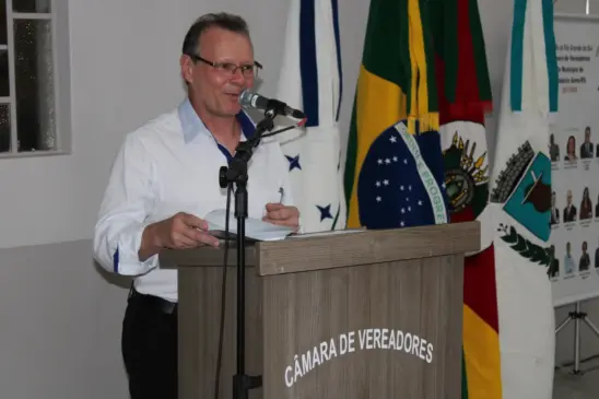 Em 2019, João Paulo Heck recebeu o título de Cidadão Venâncio-Airense da Câmara de Vereadores (Foto: Carlos Dickow/Folha do Mate)