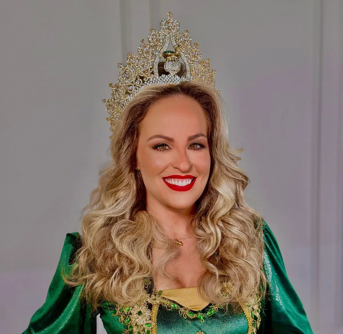 LARISSA