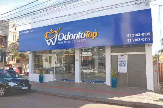 OdontoTop está localizada na rua Osvaldo Aranha, 1459, no Centro de Venâncio Aires (Foto: Divulgação)