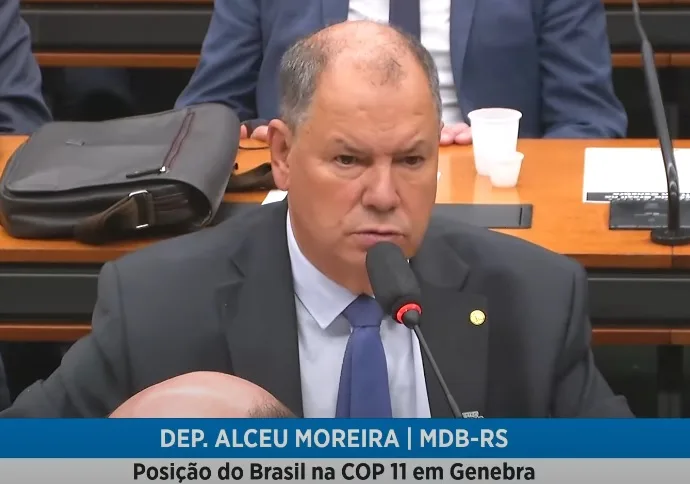 alceu moreira