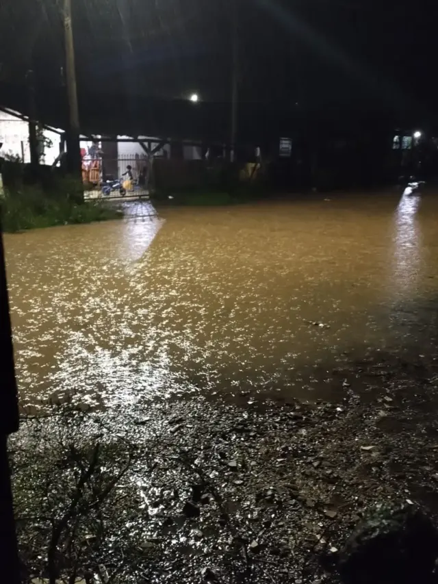 chuva no bairro battisti