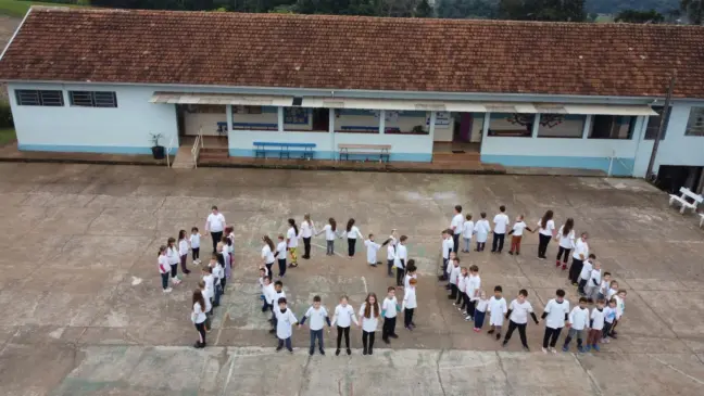 Escola São Luiz comemora o centenário no dia 10 de junho (Foto: Renan Zarth/Terra FM)