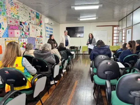 Reunião ocorreu nesta segunda-feira (Foto: AI Prefeitura)