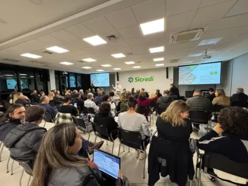 Futuro da antiga área do Kaempf foi debatido em seminário nesta terça-feira (Foto: Divulgação)