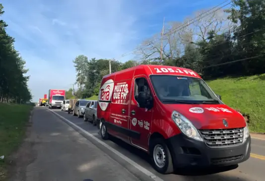 A exemplo de outras edições, Terra FM é presença confirmada no desfile (Foto: Taís Fortes/Arquivo FM)