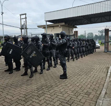 Revista contou com a participação do GAES e do GIR-8 (Foto: Susepe/Divulgação)