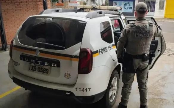 Suspeito foi preso e levado ao presídio regional (Foto: Brigada Mimlitar/Divulgação)