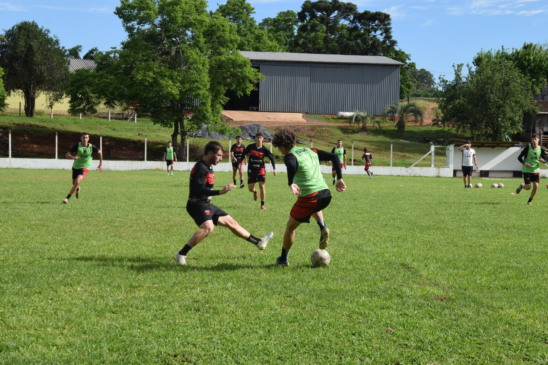 O Guarani, líder com seis pontos no Grupo 'A', pretende neste domingo selar a conquista da terceira vitória. (Foto: Roni Müller)