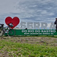 A satisfação pela chegada em Serra do Rio do Rastro (Foto: Arquivo pessoal)