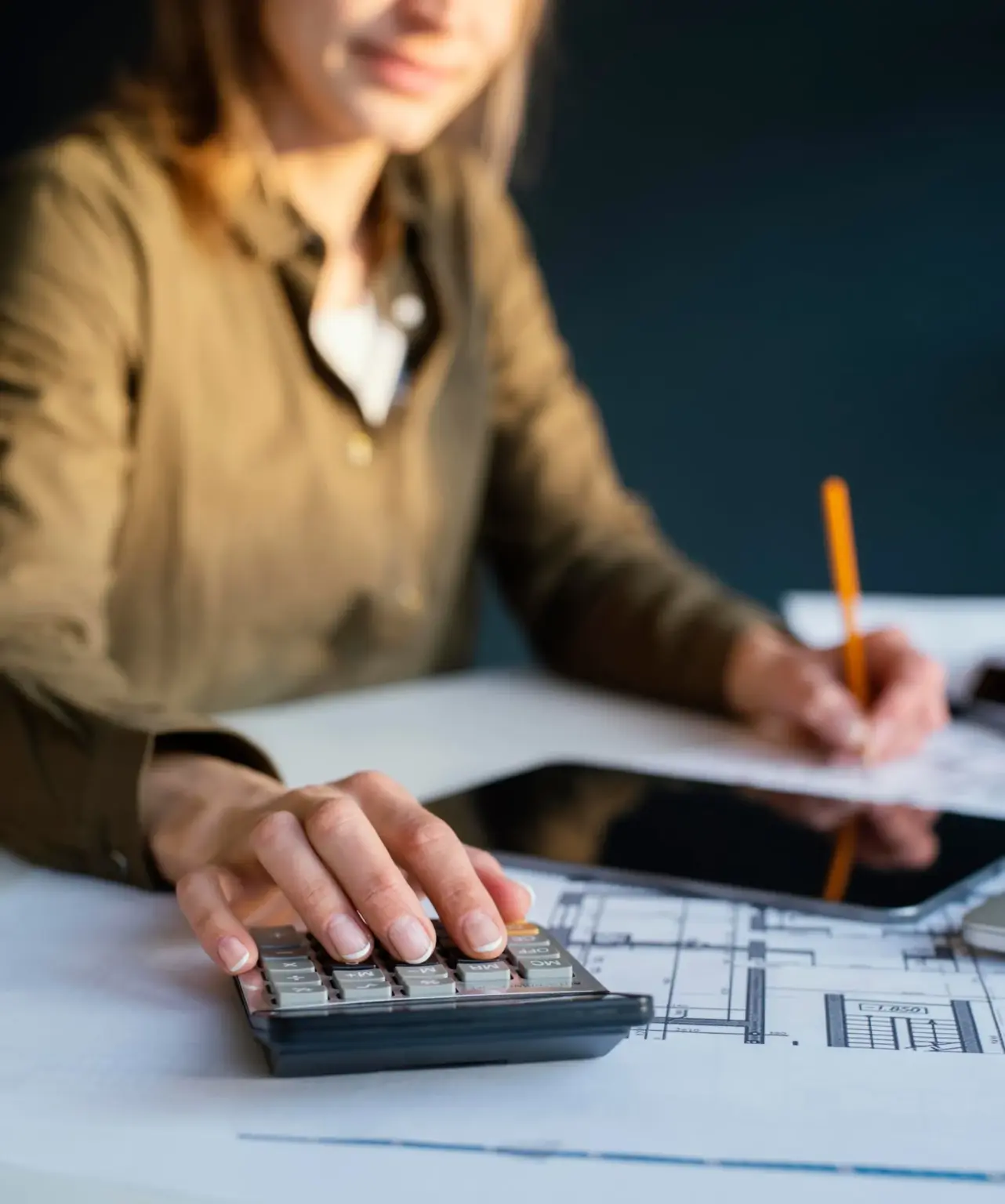 Contadores esperam meses com muito trabalho para adaptações à reforma
(Foto: FreePik/Divulgação) Contadores esperam meses com muito trabalho para adaptações à reforma
(Foto: FreePik/Divulgação)