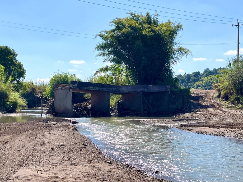 Uma das pontes que será reconstruída fica em Linha Arroio Grande (Foto: Júnior Posselt/Folha do Mate)
