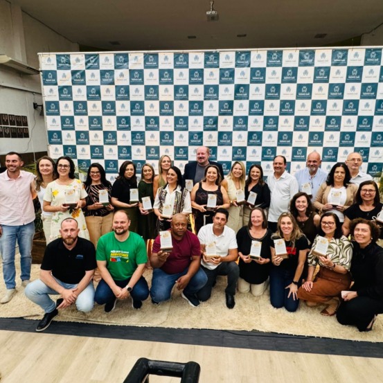 Homenageados por 30 anos de serviço (Fotos: AI Prefeitura)

