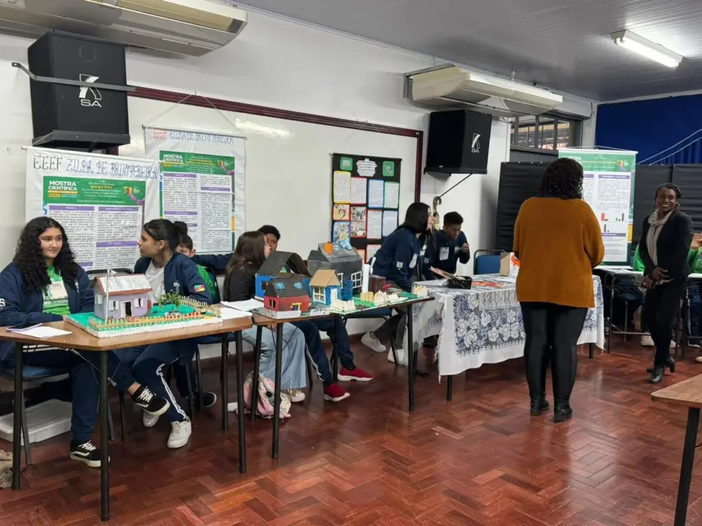Mostra Polo em Venâncio ocorreu nos dias 15 e 22 de agosto, no auditório da Escola Estadual de Ensino Médio (EEEM) Cônego Albino Juchem (Foto: Camila Ribeiro Menotti/Divulgação)