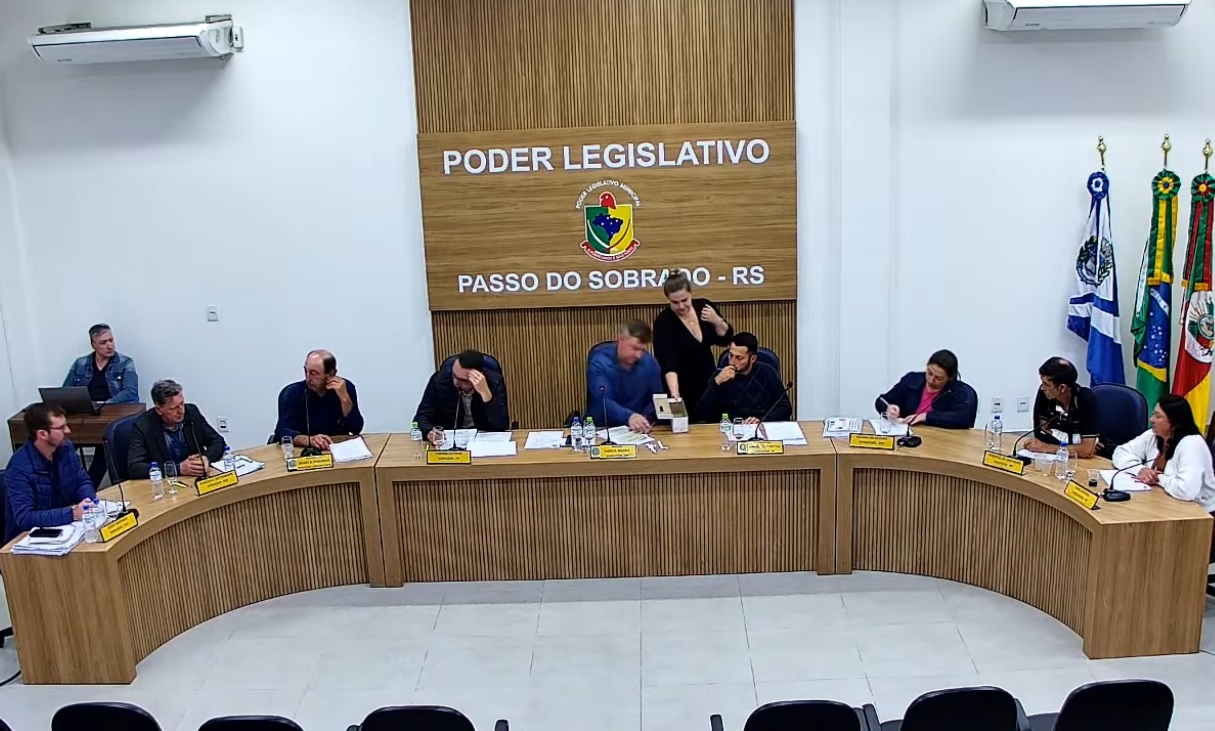 Vereadores aprovaram criação de comissão