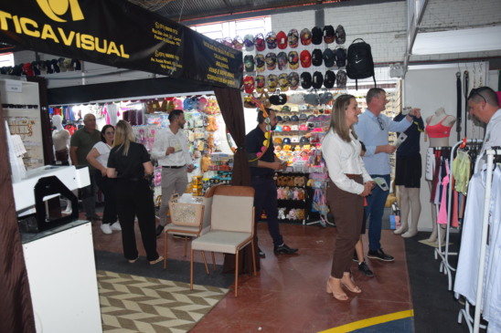 Feira comercial, de serviços, artesanal e de produtos coloniais (Fotos: Caco Villanova/Folha do Mate)