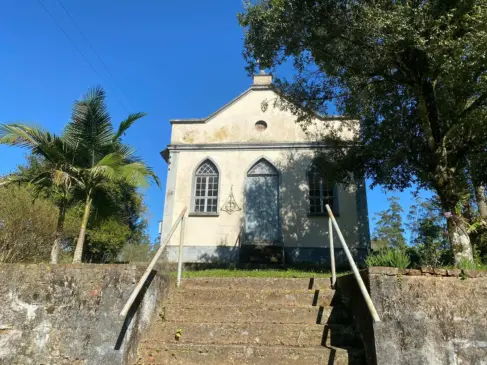 Igreja foi construída em 1914 e necessita melhoras (Foto: Júlia Brandenburg)