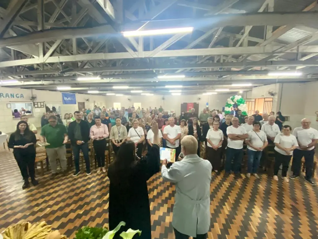 Momento contou com uma celebração ecumênica (Foto: Júlia Brandenburg/ Folha do Mate)