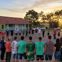 Escola utiliza a pedagogia da alternância, onde o estudante permanece uma semana na escola, em internato (Foto: Divulgação)