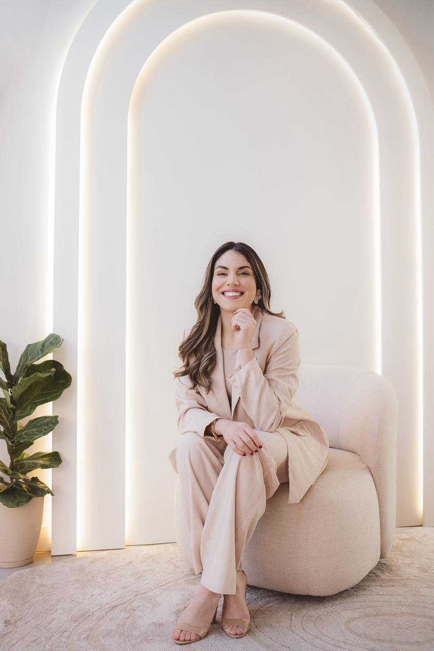 Nas clínicas Dra. Ceres Buss Aparelhos Auditivos, o atendimento é pautado pelo acolhimento e pela excelência (Foto:  Vanessa Paz/Divulgação)