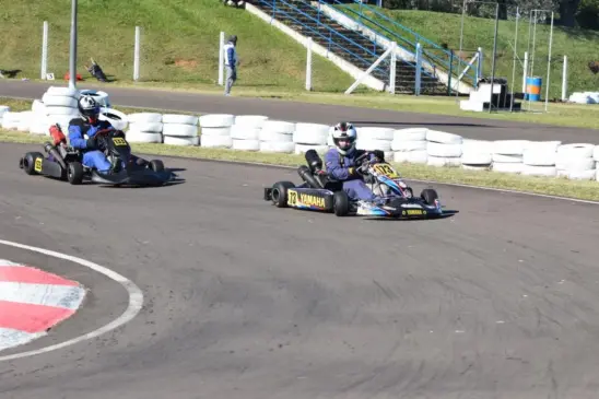 A movimentação no Kartódromo do Parque Municipal do Chimarrão já começa na manhã deste sábado. Ao meio-dia tem os treinos livres. Após tem tomada de tempo e a largadas das provas oficiais. (Foto: Arquivo FM)