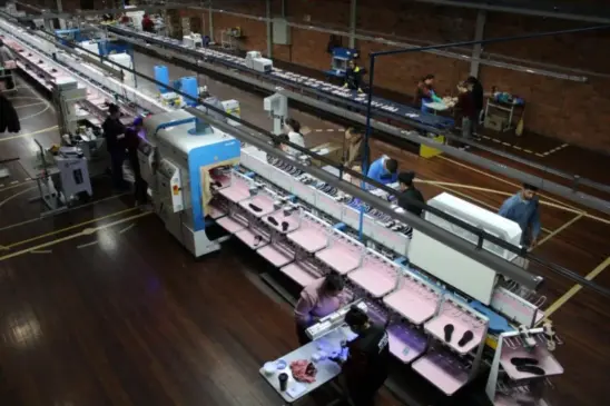 Prefeito explica que empresa pretende investir na expansão da fábrica