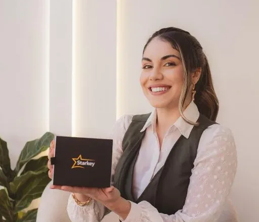 Dra. Ceres Buss Saúde Auditiva conta com mais de 30 anos de trabalho (Foto: Vanessa Paz)