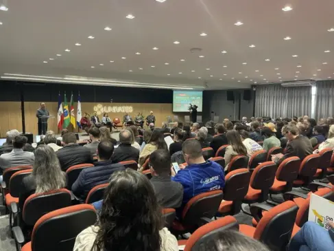 Evento ocorreu na Univates e contou com bom público (Foto: Juan Grings)