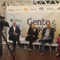 Painel mostrou a Unisc e a Univates além da sala de aulas