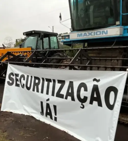 Nos últimos anos, o setor agrícola vem enfrentando uma série de dificuldades, entre elas os impactos climáticos sucessivos, a destruição de estruturas e, mais recentemente, a forte oscilação nos preços (Foto: Júnior Posselt/Arquivo FM)