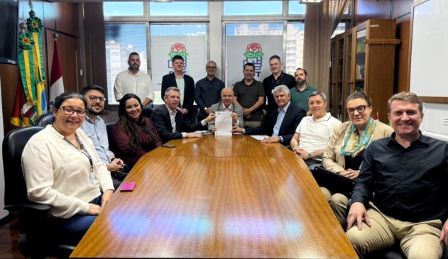Projeto federal foi anunciado por Afonso Motta na bancada do PDT da Assembleia Legislativa, nesta segunda, 13 (Foto: Assessoria de Imprensa Deputado Airton Artus)