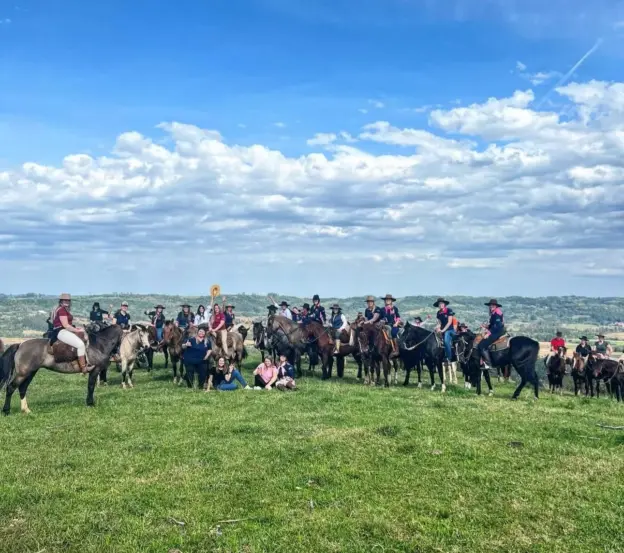Cerca de 70 mulheres participam das cavalgadas (Foto: Divulgação)