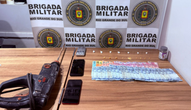 Flagrante foi feito no bairro Gressler (Foto: Brigada Militar/Divulgação)