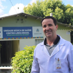 Técnico em enfermagem Clenio Strassburger atua na UBS de Centro Linha Brasil há mais de duas décadas (Fotos: Júnior Posselt/Folha do Mate)