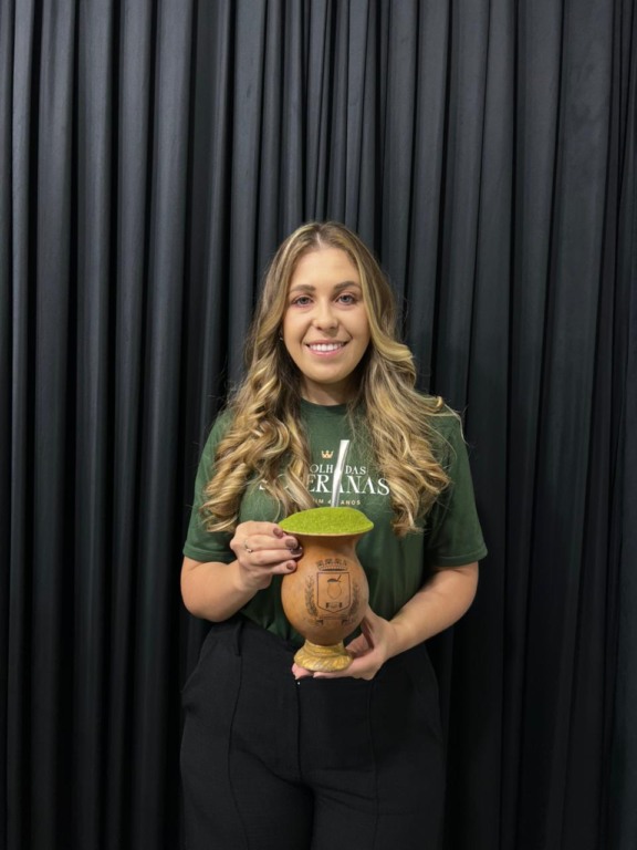 Vanessa relembra que o interesse em participar do concursos vem de longa data (Foto: Luana Weschenfelder/Folha do Mate)