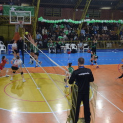 Confronto no ginásio da Coopeva, que começa às 15h, vale uma das vagas na decisão do Estadual de 2025 (Foto: Roni Müller)
