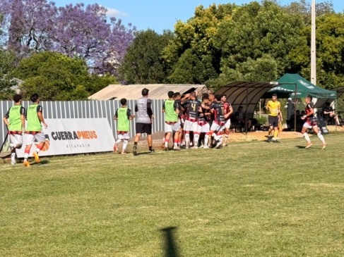 Já garantido em primeiro lugar para a fase semifinal, o Guarani está a uma vitória de confirmar os 100% na fase classificatória. (Foto: Daniel Heck/Terra FM)