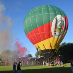 Voos dos balões saem do campo da Assive
(Foto: Carlos Dickow/Arquivo)