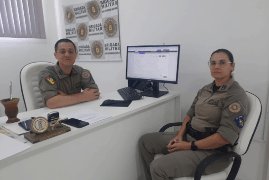 Tenente-coronel Marconatto e major Michele Vargas (ex-comandante da BM de Venâncio): trabalho técnico (Foto: Divulgação)