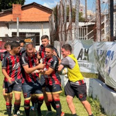 Um dos gols da partida foi marcado por Dieter (Foto: Daniel Heck/Terra FM)