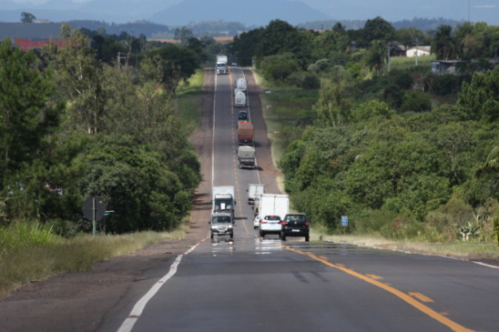 Atualmente, a RSC-453 é administrada pela Empresa Gaúcha de Rodovias (EGR)
(Foto: Alvaro Pegoraro/Folha do Mate)