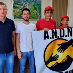 Prefeito e vice receberam voluntários da Anon