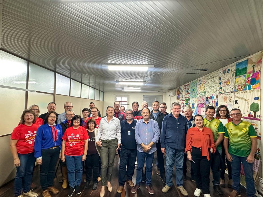 Ato ocorreu nesta sexta-feira (Foto: Divulgação/Prefeitura) Ato ocorreu nesta sexta-feira (Foto: Divulgação/Prefeitura)