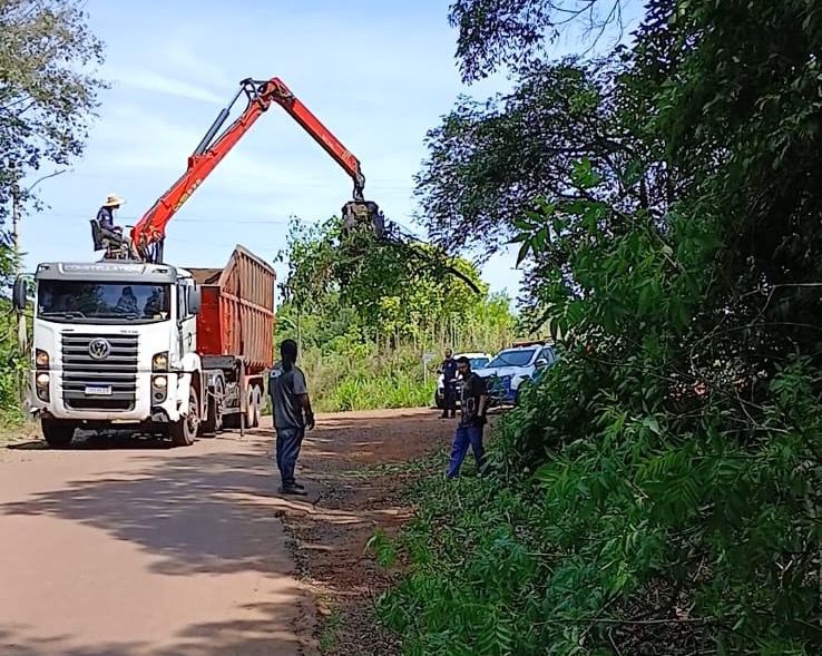 Equipe de Limpeza Urbana atuará no local durante todo o dia (Foto: AI Prefeitura)