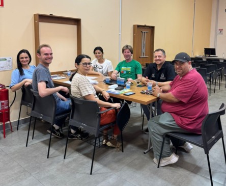 Conselho de Cultura avaliou na tarde de ontem as 100 inscrições recebidas (Foto: AI Prefeitura)